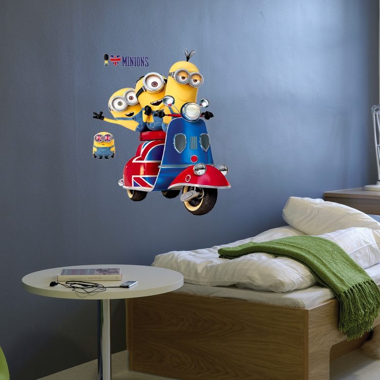 Vespa scooter Minions - Køb wallsticker med de gule Minions