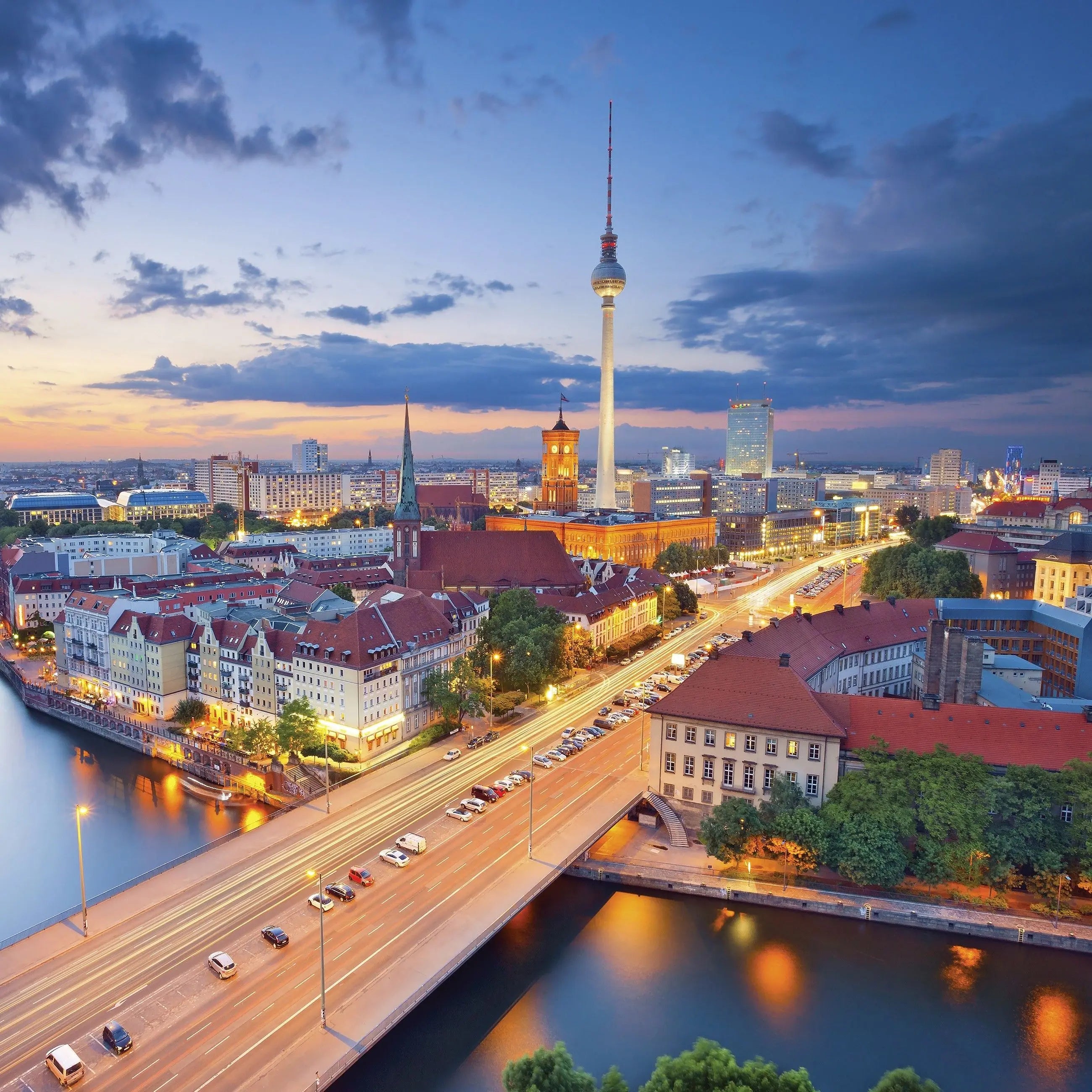 Billede 12 af Fototapet - Aftenudsigt over Berlin med fjernsynstårnet