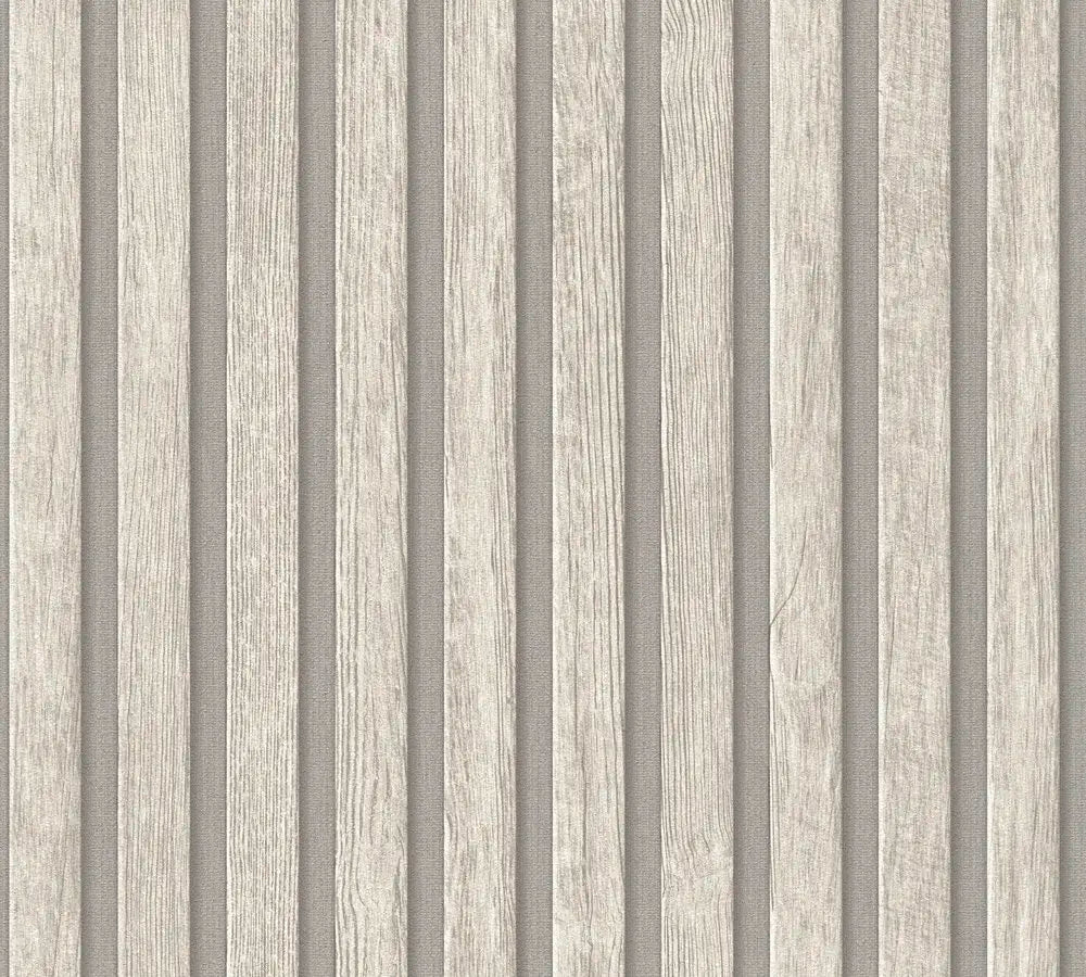 Nærbillede af Alley Stripes - Mist tapet med lodrette striber i lysegrå og beige toner.