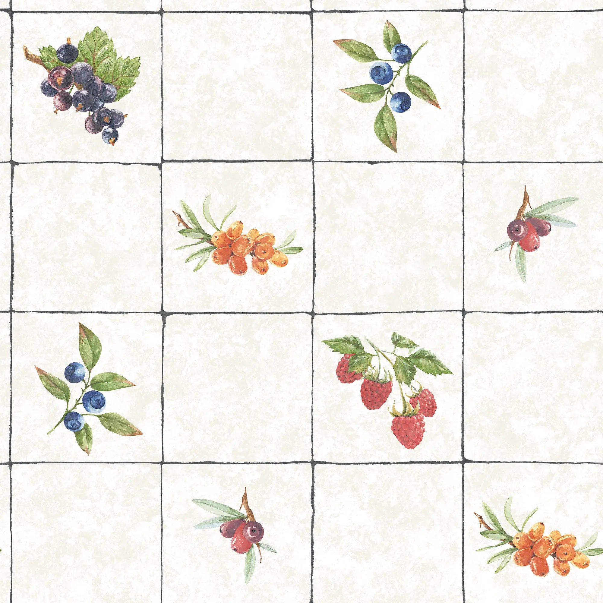 Nærbillede af Berry Patch Tiles - Cream tapet med detaljerede bærillustrationer i forskellige farver.