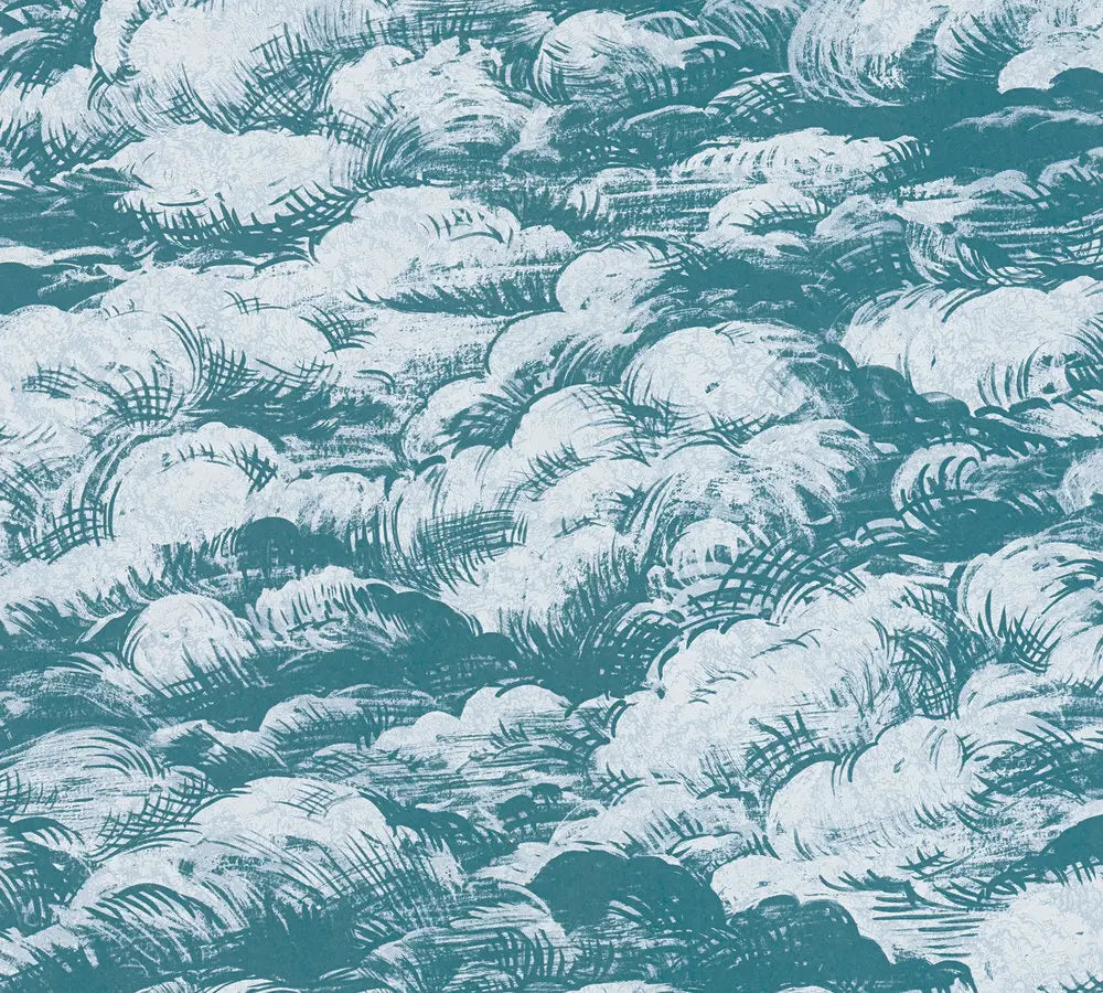 Tapetdesign fra Jungle Clouds - Teal, der viser et mønster af detaljerede skyer i nuancer af teal og hvid. Perfekt til en stemningsfuld indretning.