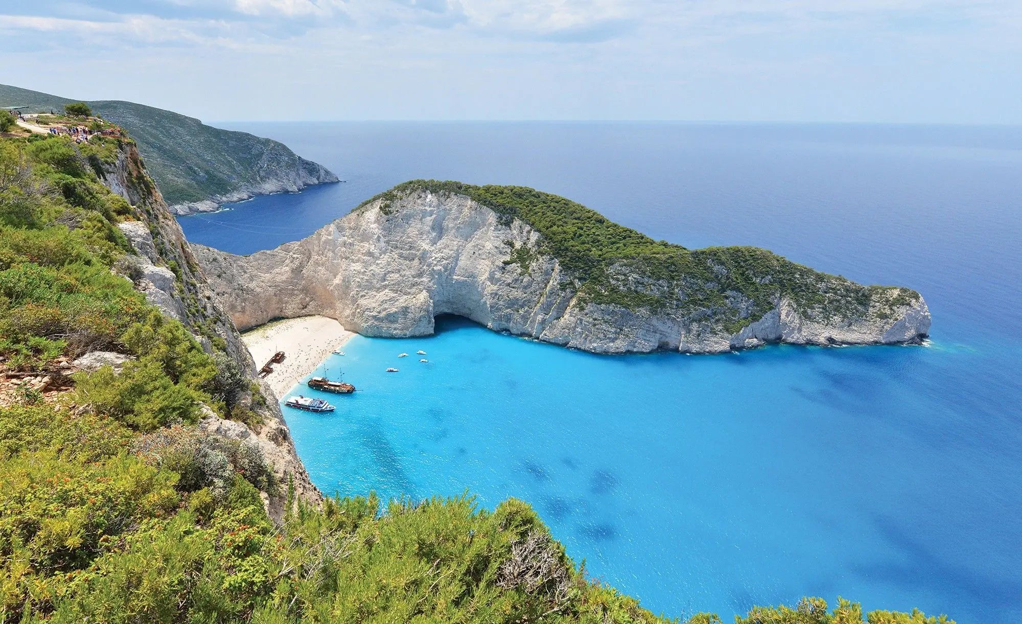 Billede 1 af Fototapet - Navagio Strand med Klipper og Blåt Hav på Zakynthos