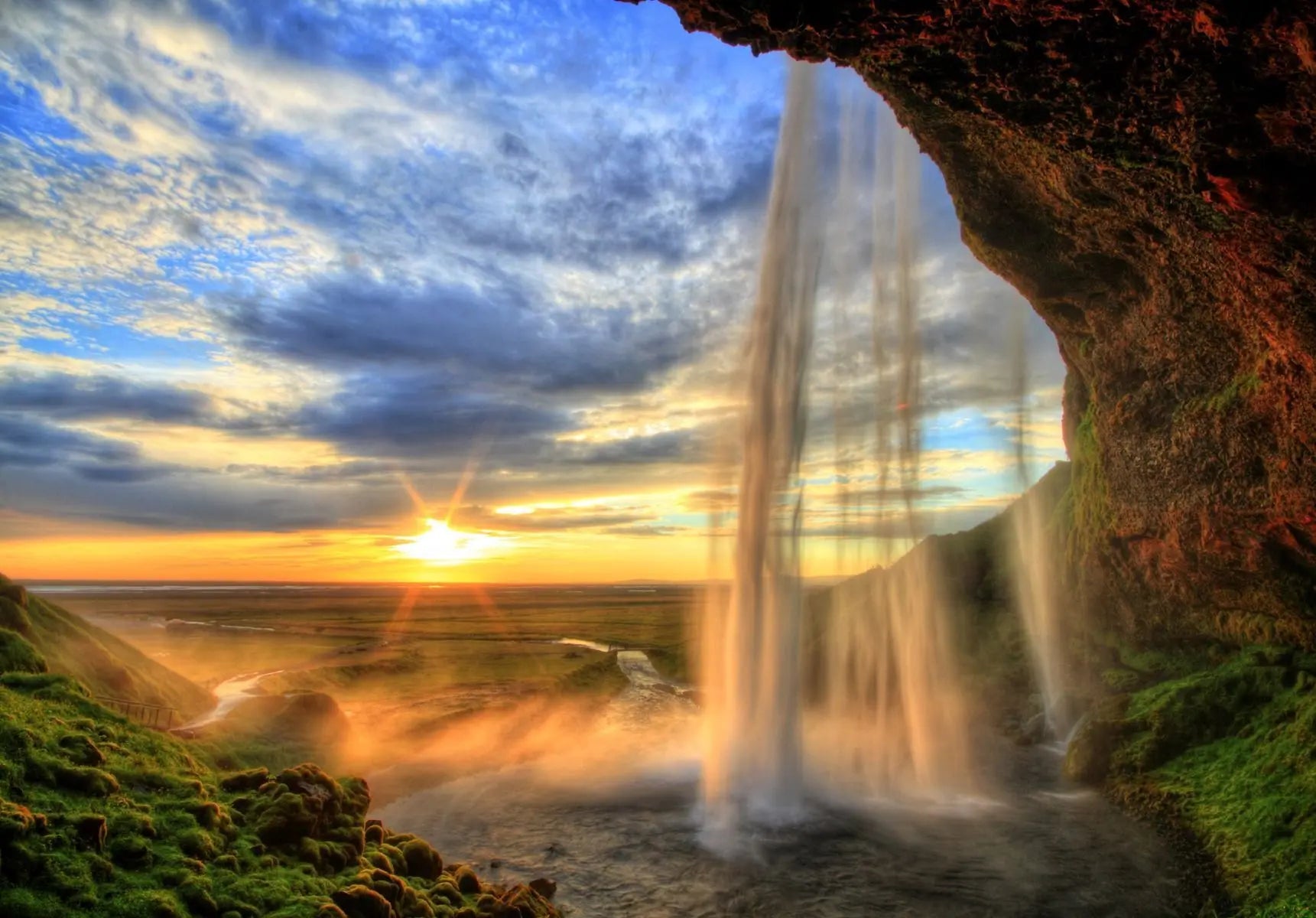 Billede 1 af Fototapet - Vandfaldet Seljalandsfoss Island ved solnedgang