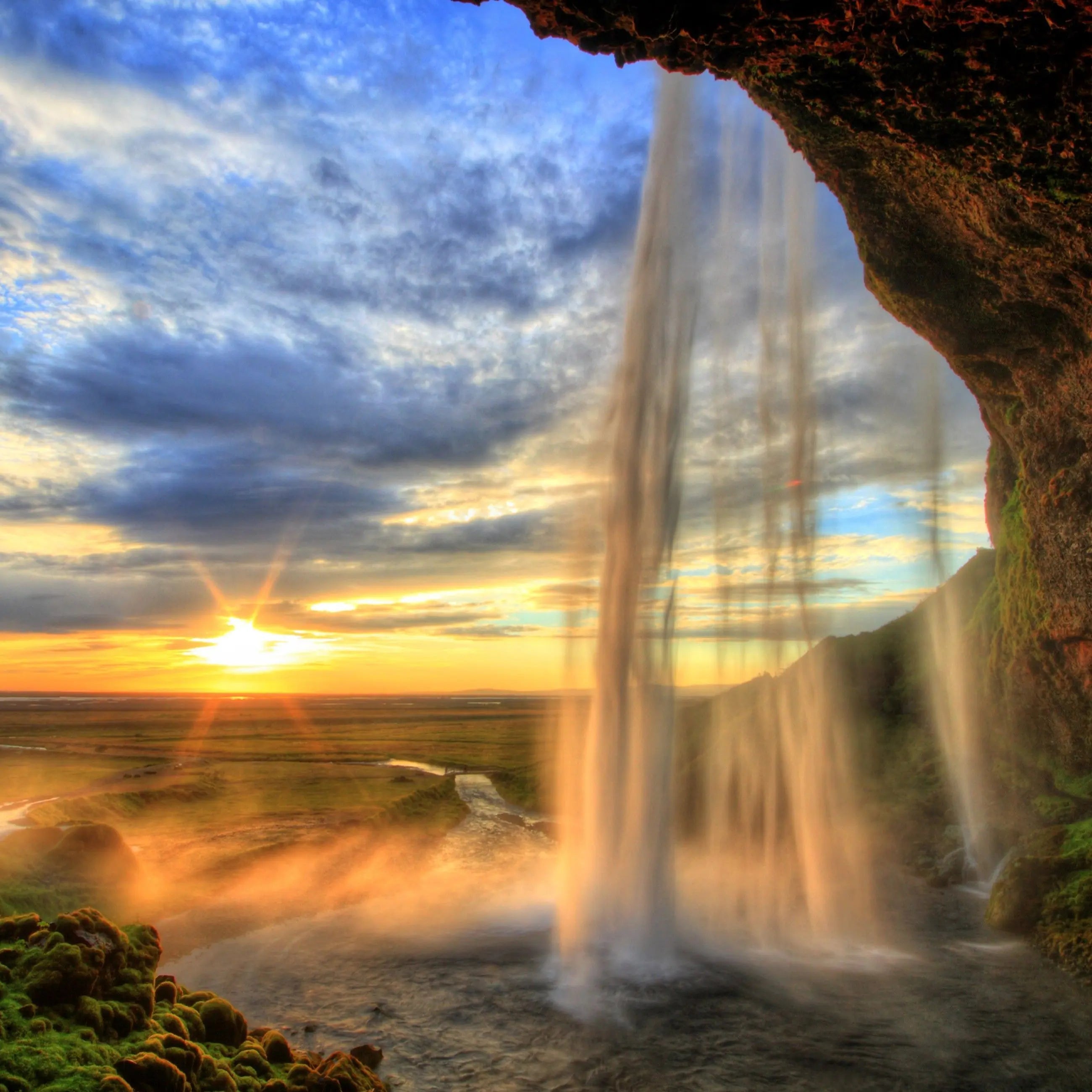 Billede 9 af Fototapet - Vandfaldet Seljalandsfoss Island ved solnedgang